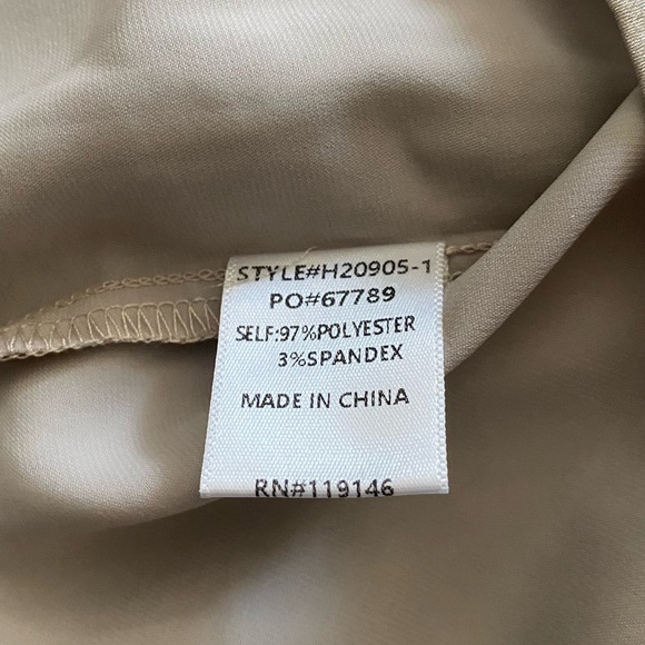 Jodifl Gold Shimmer Top NWT - Picture 11 of 11